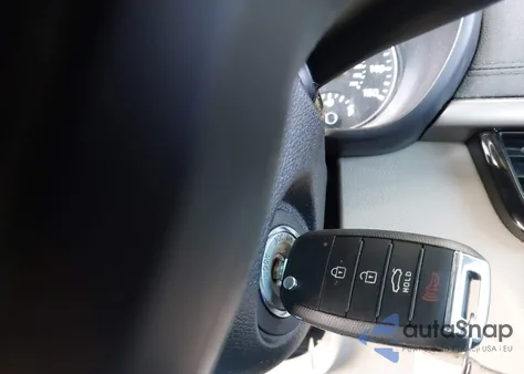 2016 Kia Optima Lx from USA, damaged, VIN 5XXGT4L38GG028656